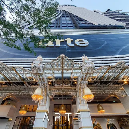 Arte Mont Kiara Luxury Suite With Heated Jacuzzi Pods - Free Parking - By The Stay Hub